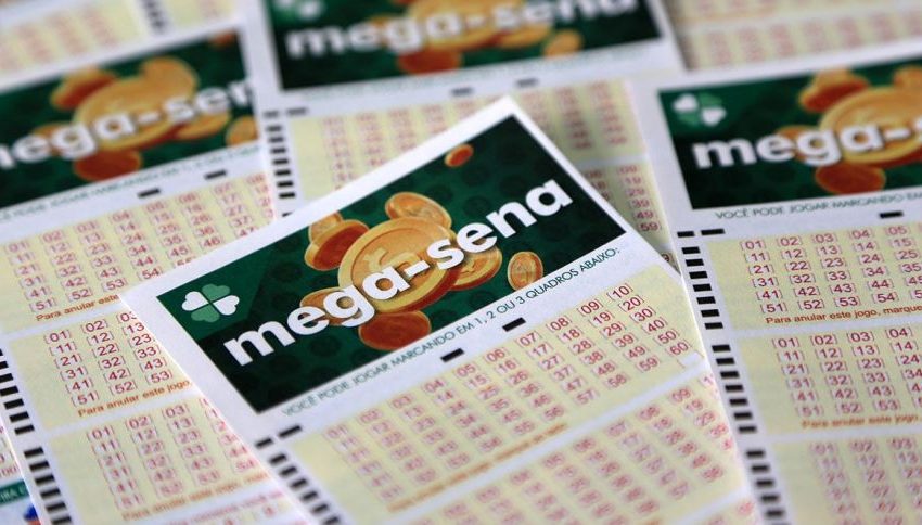  Mega-Sena volta a acumular e prêmio está estimado em R$ 165 milhões.