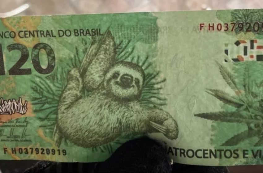  Polícia Federal apreende “cédula” de R$ 420 com imagem de maconha no Acre.
