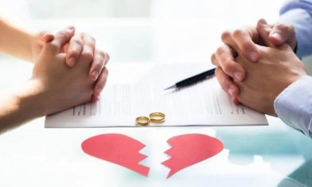  Brasil ultrapassa a marca de 1 milhão de divórcios extrajudiciais.