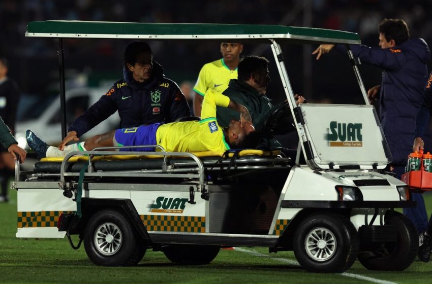  Neymar rompe ligamento cruzado anterior e do menisco do joelho esquerdo e passará por cirurgia.