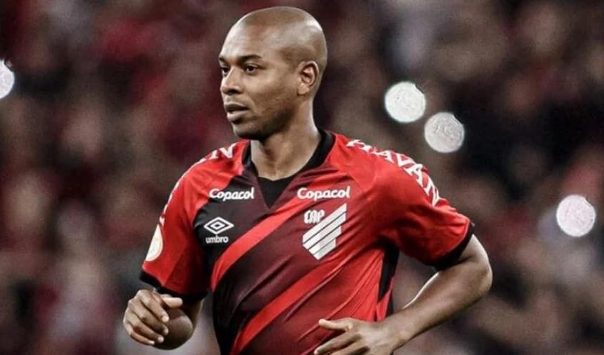  Avô do jogador Fernandinho está desaparecido na Região Metropolitana do Recife.