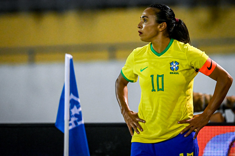  Com Brasil fora do top 10 e nova líder, FIFA divulga ranking do futebol feminino.