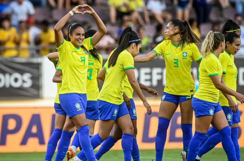  Brasil conhece adversários da Copa Ouro de futebol feminino.