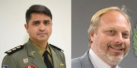  Comandantes das polícias Civil e Militar de Pernambuco são exonerados após reunião no Palácio.