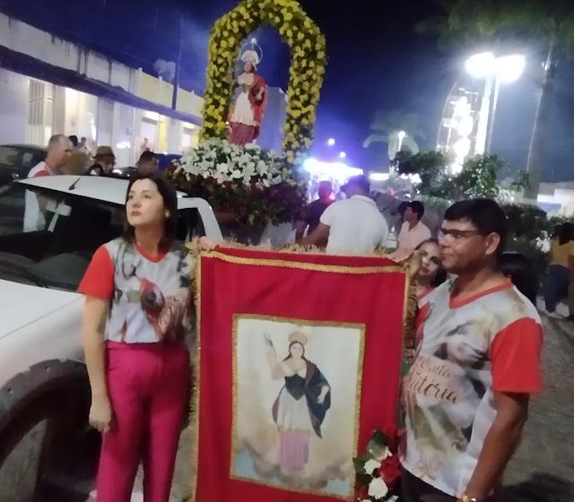  Festa em honra a Santa Quitéria foi realizada no distrito Barra do Brejo em Bom Conselho.