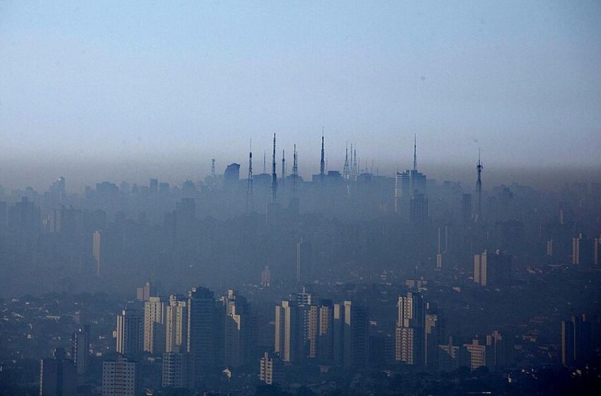  São Paulo apresenta dados preocupantes de poluição do ar.