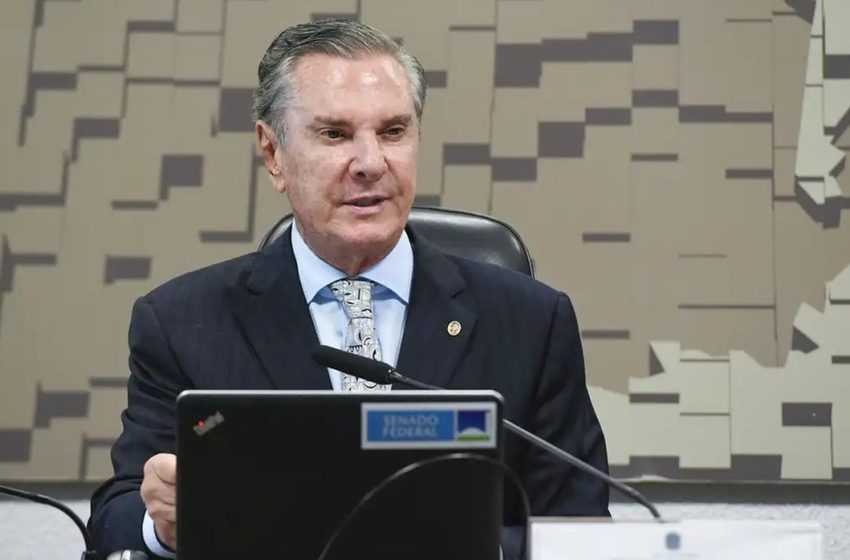 Collor deixa a prisão e vai cumprir pena em casa após decisão do STF